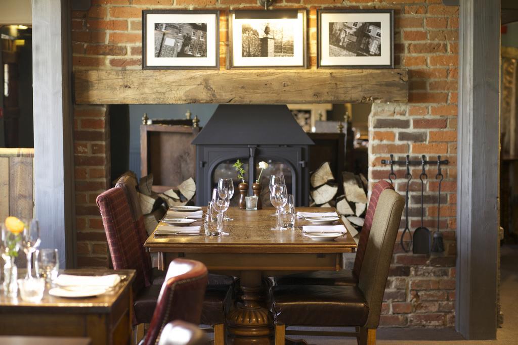Crab & Boar Newbury  Exterior photo