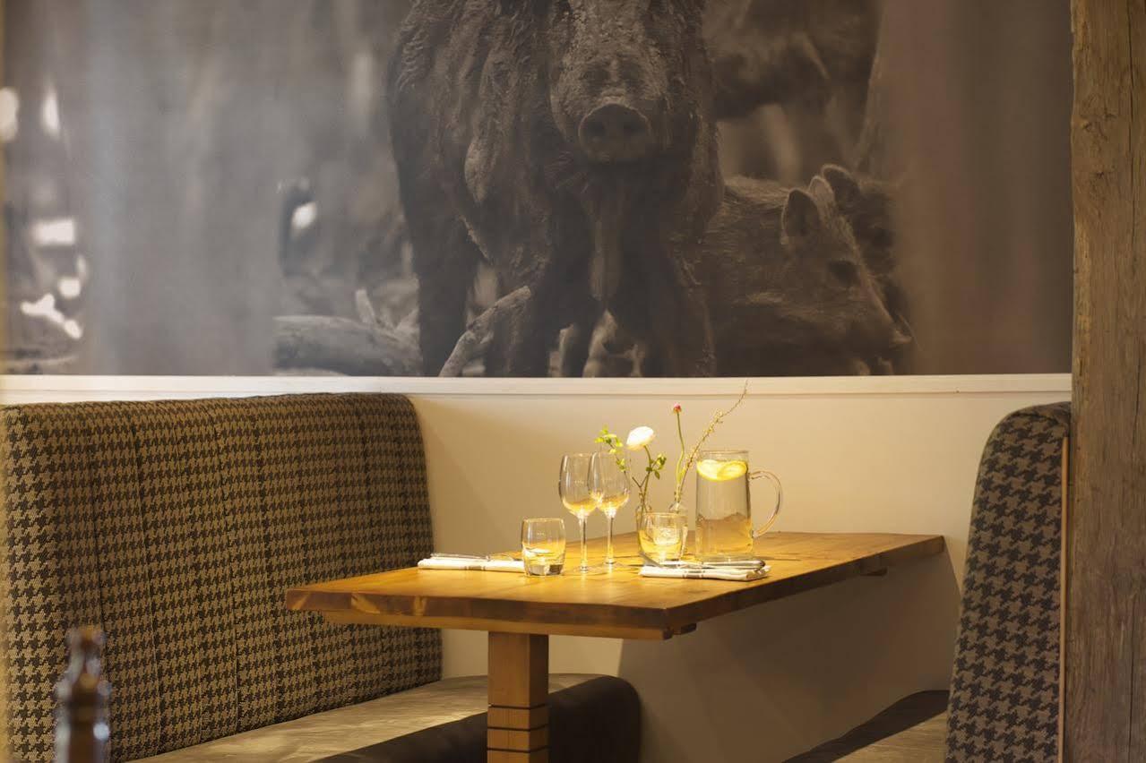 Crab & Boar Newbury  Exterior photo