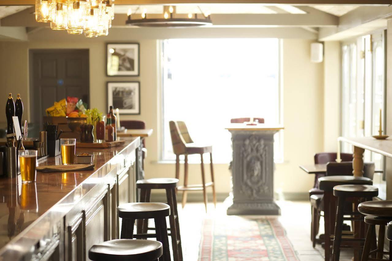 Crab & Boar Newbury  Exterior photo